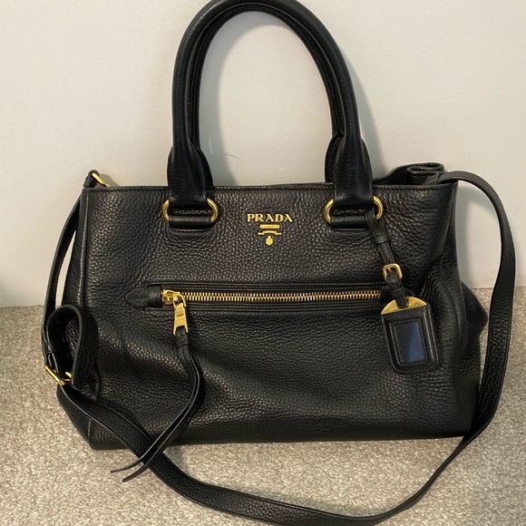 Prada Large black leather bag - Picture 2 of 9